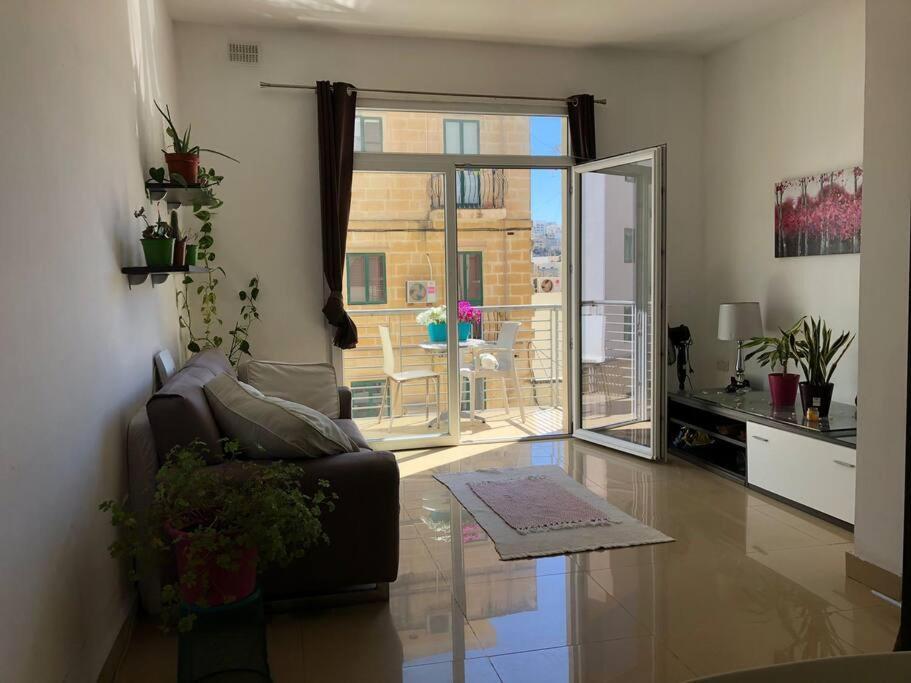 Well Located 2 Bedroom Flat In St.Julians Saint Julian's Exterior photo